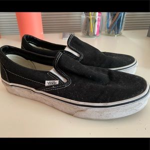 Slip on black vans